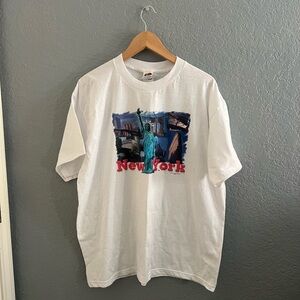 Vintage New York Statue of Liberty T-Shirt